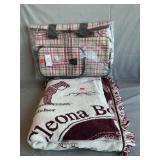 New In Bag 2 Pc. Tote/Purse Set, Cleona Tapestry