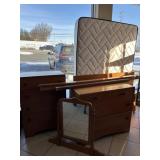 4 Piece Bedroom Suite w/Full Mattress