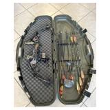 BuckMasters Bow w/ 11 Arrows and Hardcase