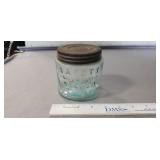 (1) Vintage Mason Glass Jar w/ Metal Lid