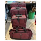 Embark Luggage Set