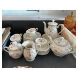 Bavaria Service For 6 Tea Set