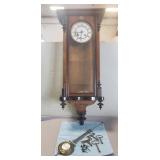 (1) Vintage Wall Clock w/ Keys (10"ï¿½30"ï¿½6")