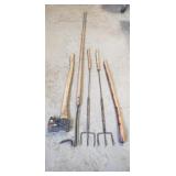 (1) Chopper 1 Log-Splitting Axe, (1) Vintage Hay