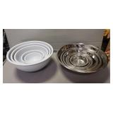 (2) Sets Of Nesting Mixing Bowls (Plastic &