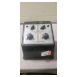 (1) Lionel "Trainmaster" Transformer