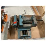 Shop Fox Bench Vise