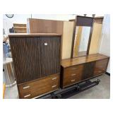 Bassett Mid Century Modern 4 Piece Bedroom Suite