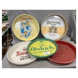 (5) Metal, Plastic Beer Trays