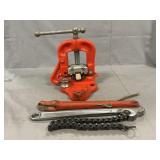 Rigid Yoke Vise, Chain Pipe Cutter, Strap Wrench