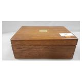 (1) "Dove Tailed" Wooden Box (10"ï¿½7.5"ï¿½4")