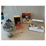 (30) Jewel Shutter Handles, Flower Drawer Pulls,