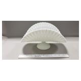 (1) Vintage Fenton Hobnail Milk Glass Banana Boat