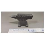 (1) 'Farmall 1932' Cast Iron Miniature Anvil