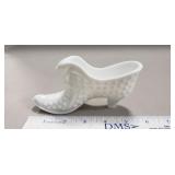 (1) Vintage Fenton Hobnail Milk Glass Slipper