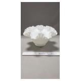 (1) Vintage Fenton Hobnail Milk Glass Bowl