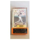 (1) Topps Barry Bonds Autographed Baseball Card,