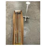 Box Of Arrows, Pedestal