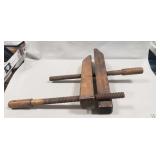 (1) Vintage Hand Screw Clamp