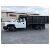 2005 Chevrolet 3500 w/ Dump Body