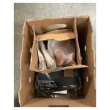 Box With Sandpaper, Assorted Sanding Discs