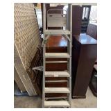 Aluminum 6 Foot Ladder