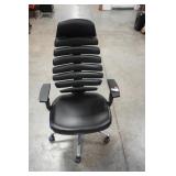 Black Modern Office Task Chair