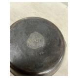 Griswold #5 Cast Iron Skillet