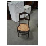 Traditional Style Wood Cane Seat Chair