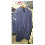 (1) Vintage Military (Air Force) Coat (35R)