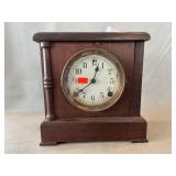 Vintage Sessions Mantel Clock, (No Key, Pillar
