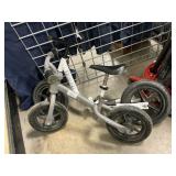 Zoomies + 1 Balance Bikes (1 Without Seat)