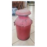 (1) Vintage Culpeper/Cry Metal Milk Can