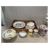 Japanese Imari 3-Tier Trinket Box, Swan Lake Dish