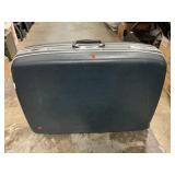 Samsonite Sentry 28ï¿½ Hardside Suitcase