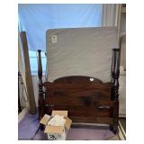 Full Size Poster Bed