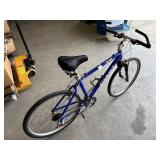Giant 870 Bicycle