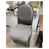 (4) Chairs