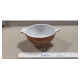 (1) Vintage Pyrex Mixing Bowl (6" Diameter)