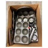 Lot Of Vintage Baking Pans