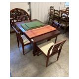 Table & 4 Chairs w/ 1 Leaf