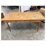 Table w/ Drawers