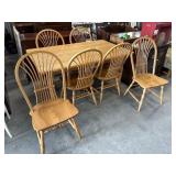 The Keystone Collection Oak Table w/ 6 Chairs