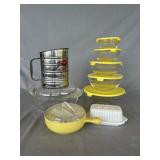 Pyrex Glass Bowl w/Lid, Nesting Bowls