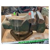 Bench Vise