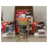 (1) NOS Johnny Lightning Due-Cast Vehicles,