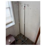 IV Stands