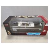 (1) 1959 Chevrolet Impala 1:18 Scale Replica