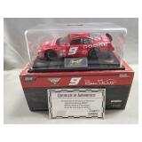 (1) Nascar #9 Bill Elliott 1:24 Scale Diecast Car