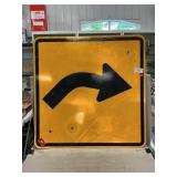 Directional Arrow Street Sign, 30ï¿½ x 30ï¿½